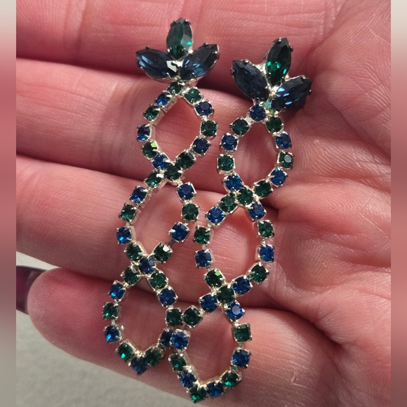 VTG💫Austrian Crystal Post Dangle Earrings - Picture 5 of 8